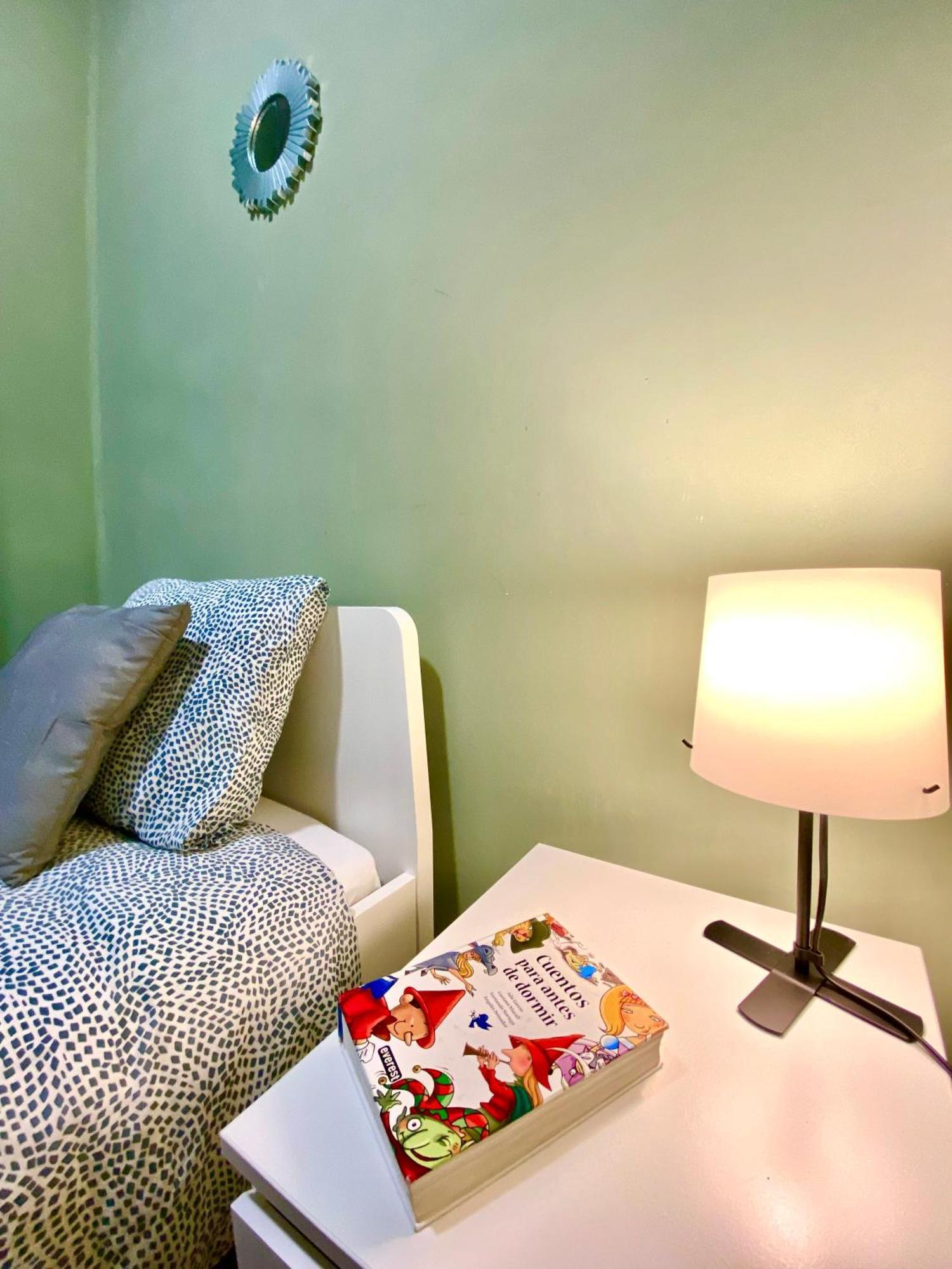 Amplio Apartamento Con Dos Patios Gijón Buitenkant foto